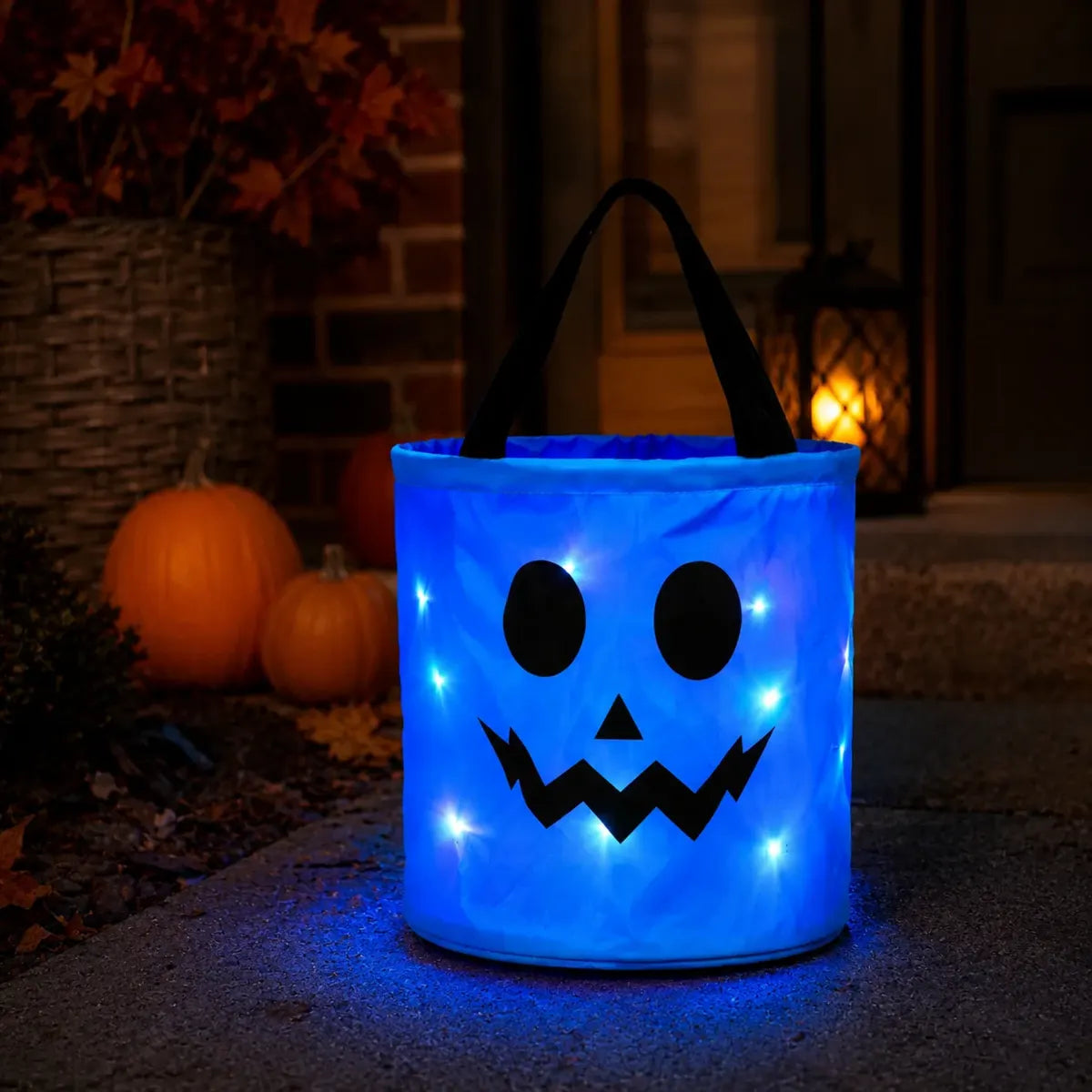 🎃 Halloween Must-Have — Boolume® Light Up Trick or Treat Bags