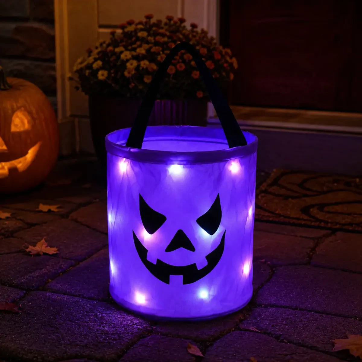 🎃 Halloween Must-Have — Boolume® Light Up Trick or Treat Bags